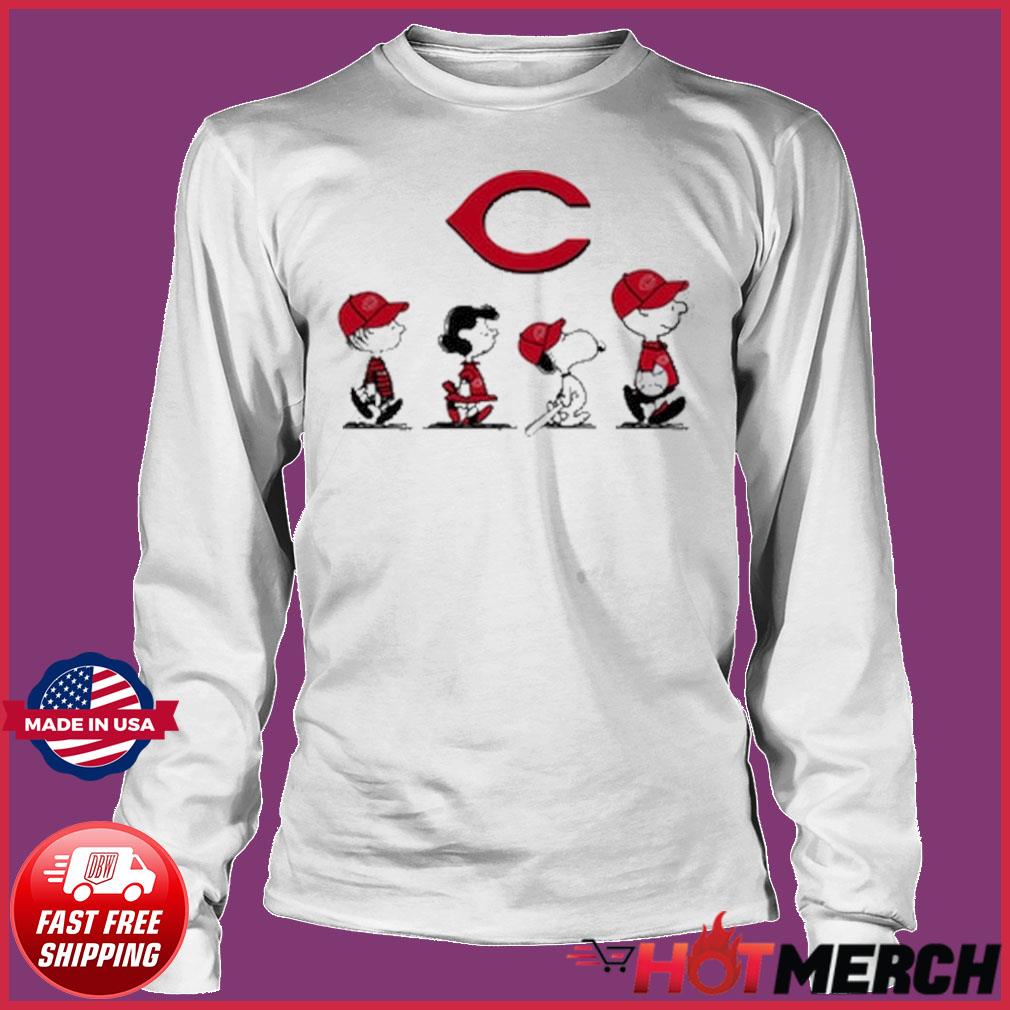 Snoopy peace love Cincinnati Reds shirt, hoodie, sweater and v-neck t-shirt